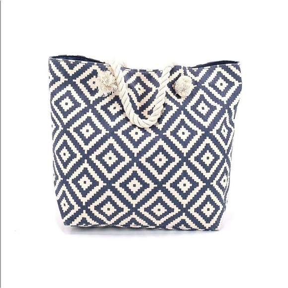 NWT Summer & Rose Beach Tote Navy & Cream Diamond - Picture 3 of 16